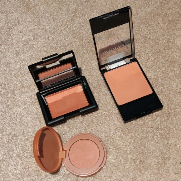 Blushes bundle - Picture 1 of 2
